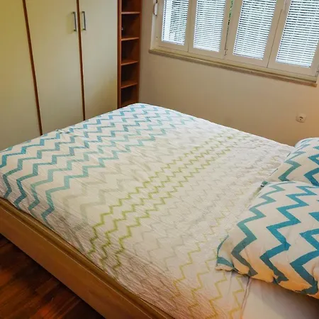 Gru Apartment