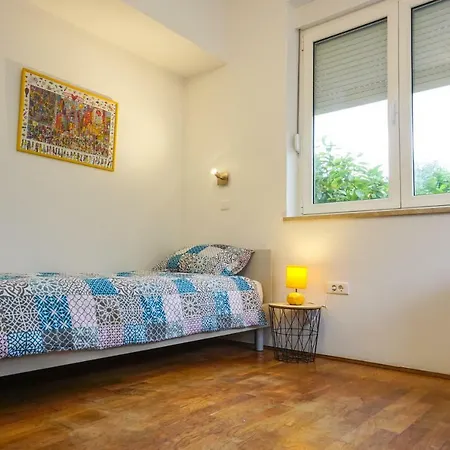 Apartment Gru